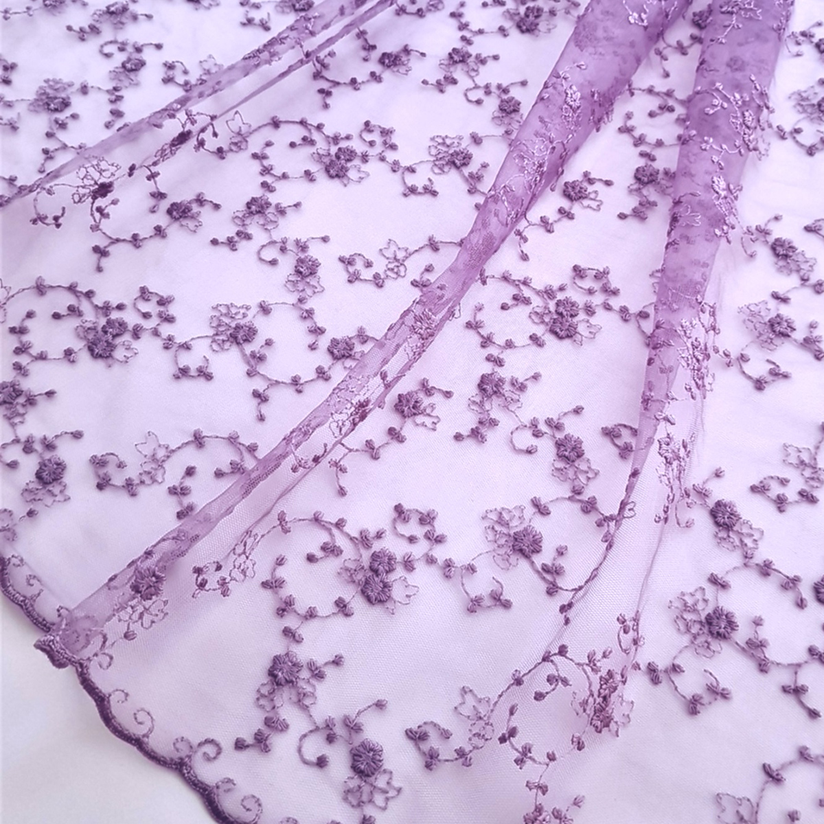 Tüllspitze rosaviolett, 100% Polyester, 135cm