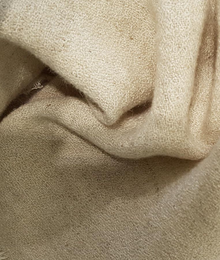 Viskose-Leinen-Crêpe, hellbeige meliert, 70% VI, 30% LI, ca. 135-138 cm breit,  290g/lfm / 215g/qm, ökoTex