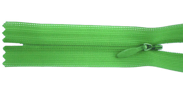 Reißverschluss 22cm, nahtverdeckt, maigrün, hochwertiger Marken-Reißverschluss von Rubi/Barcelona